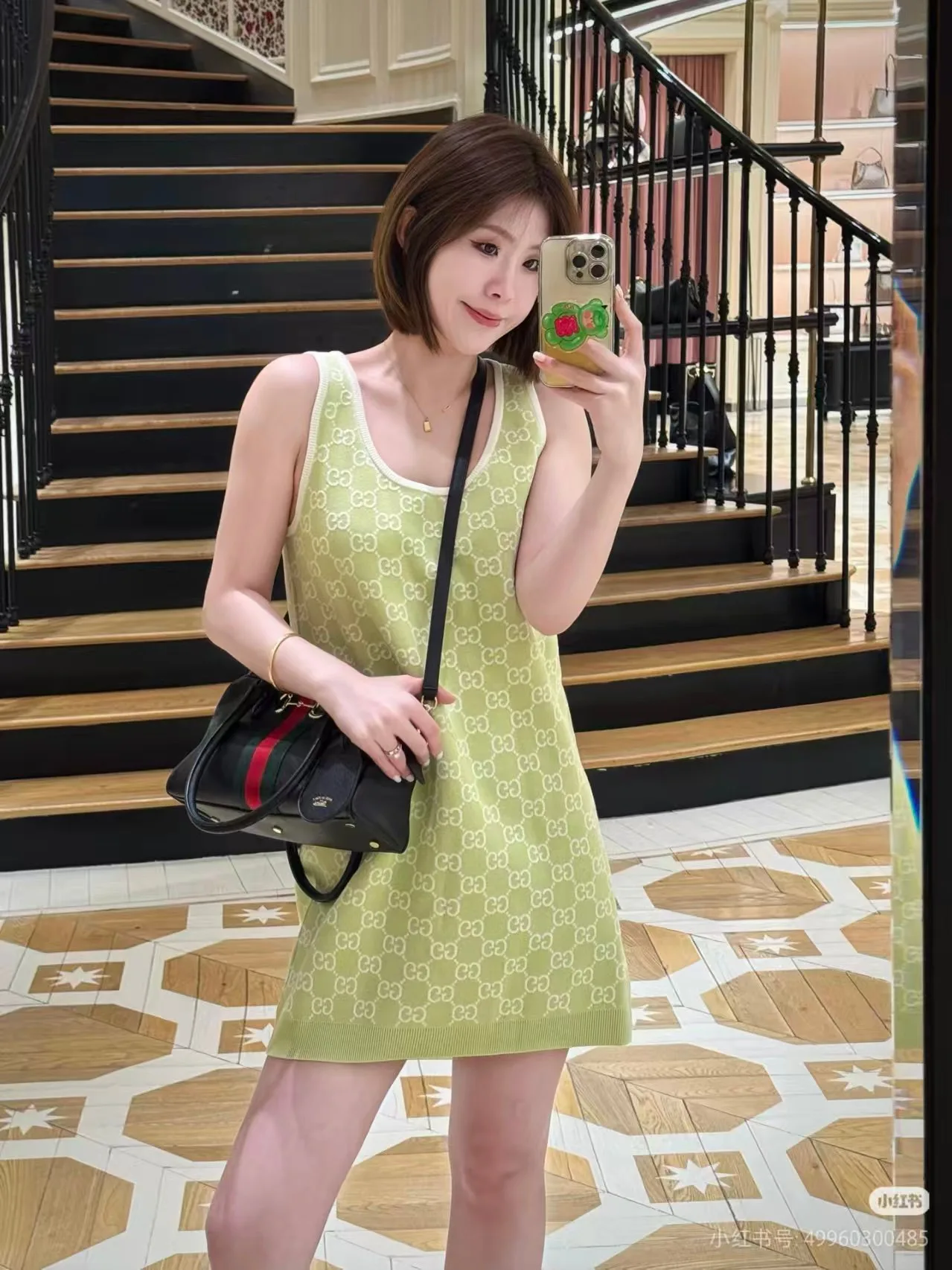 Платья Женские Gucci 11586498