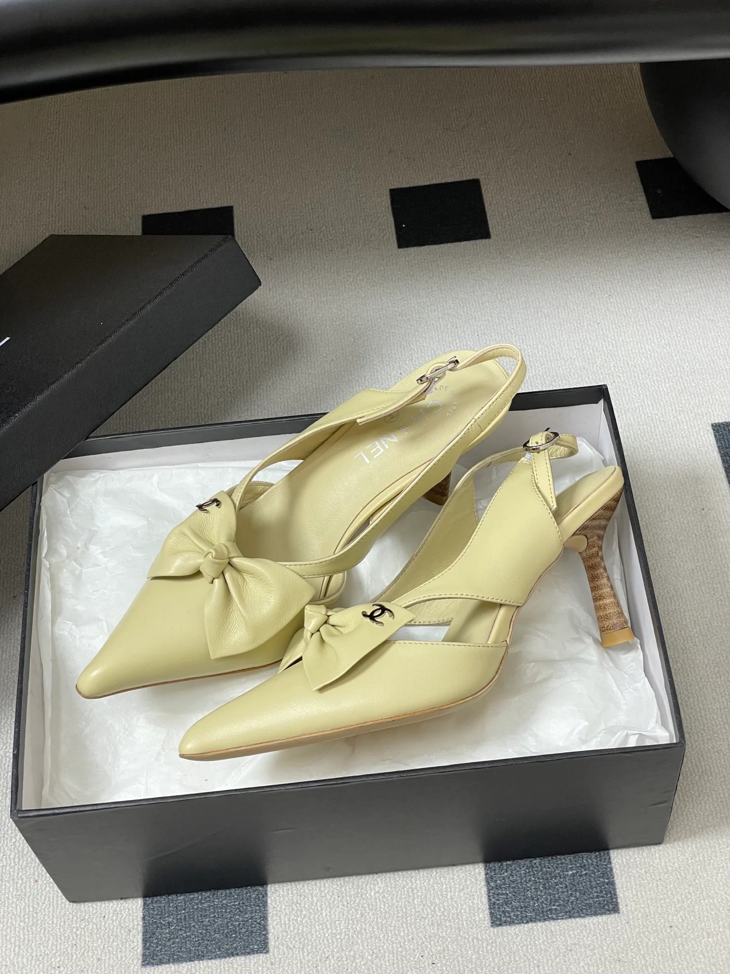 Туфли Женские Chanel 13343828