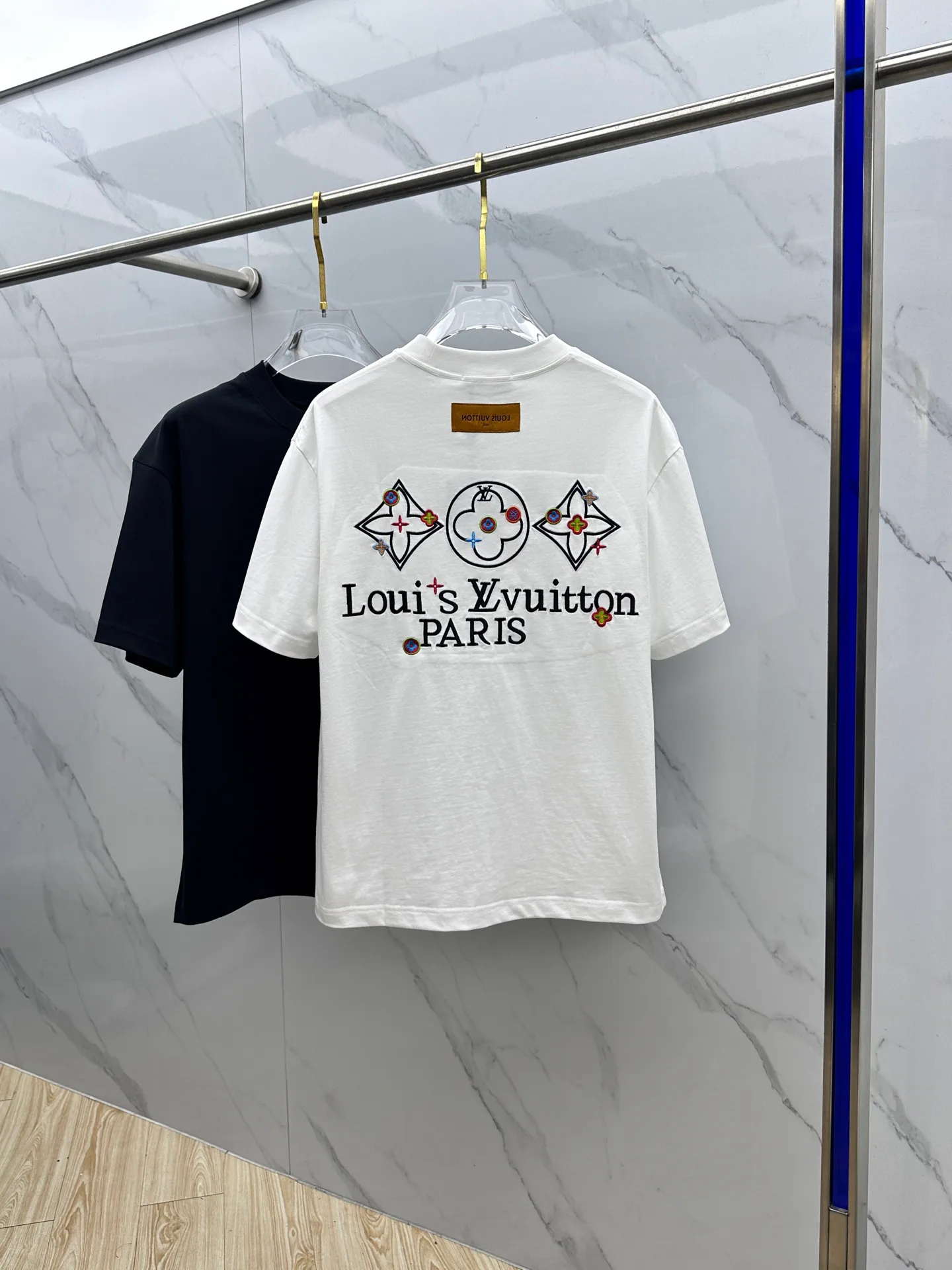 Футболки Женские Louis Vuitton 1635390