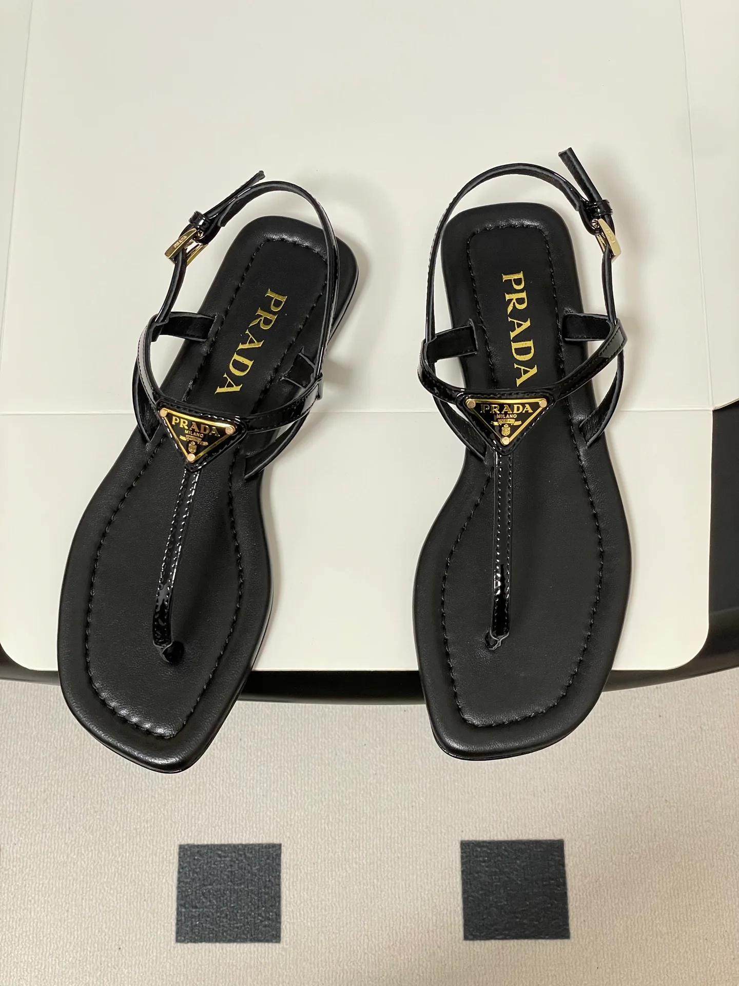 Сандалии Женские Prada 13410628