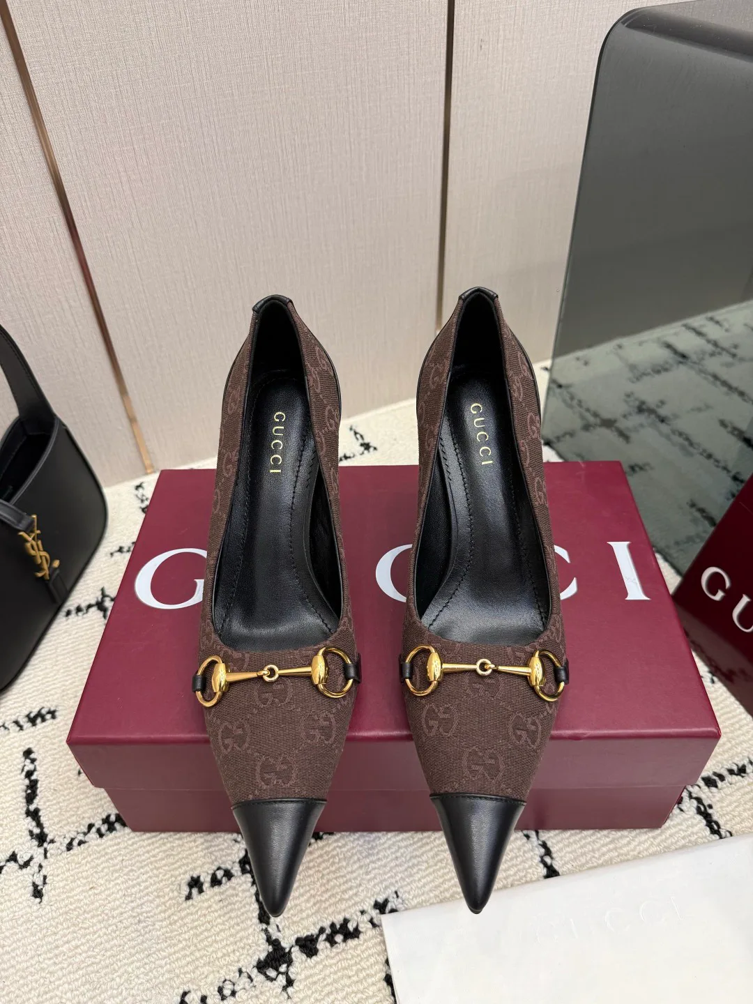 Туфли Женские Gucci 18773832