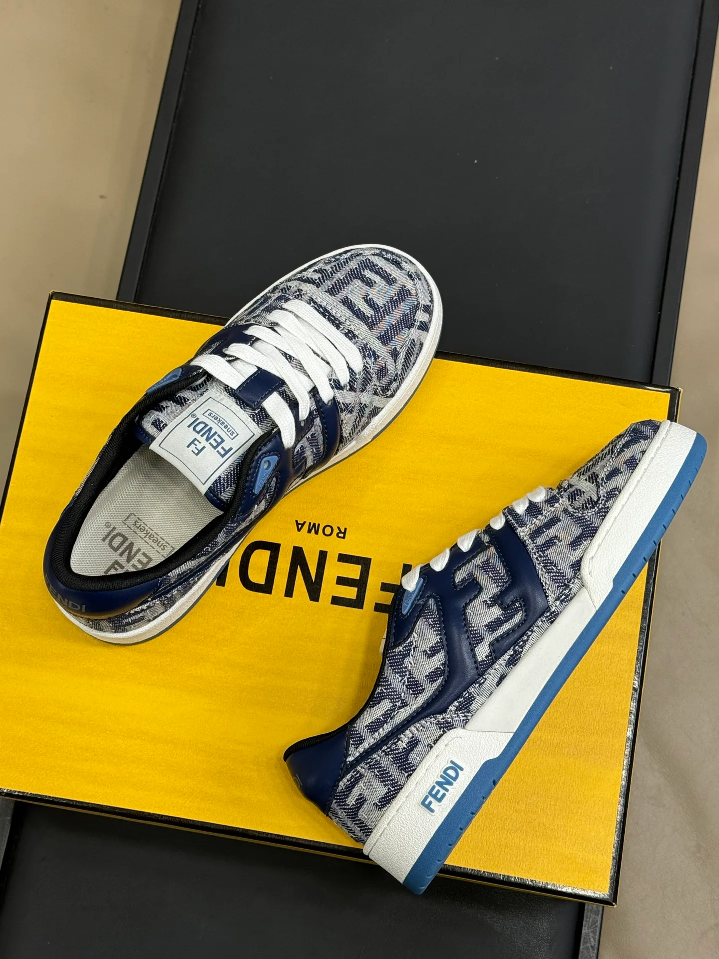 Кроссовки Мужские Fendi 12953171