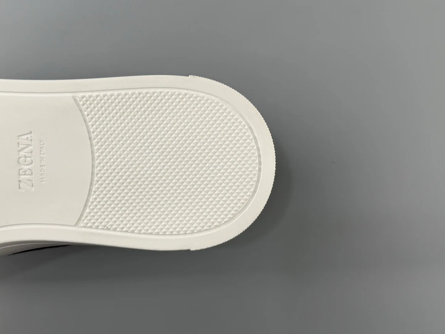 Кроссовки Женские Zegna 18552330