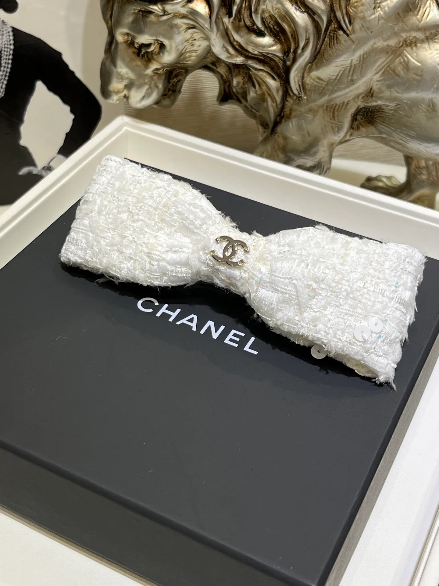 Головные Уборы Chanel 11412340