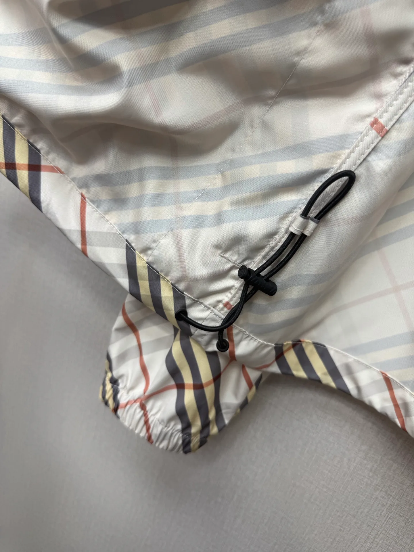 Куртки И Пуховики Женские Burberry 18512906