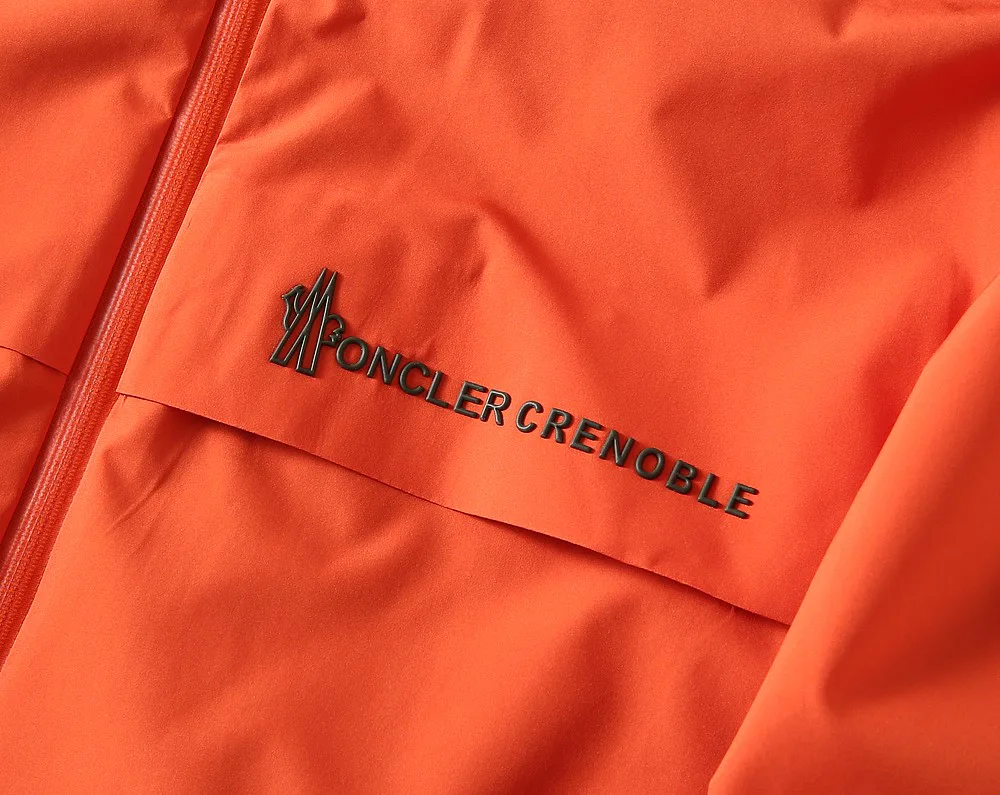 Куртки И Пуховики Мужские Moncler 17162494