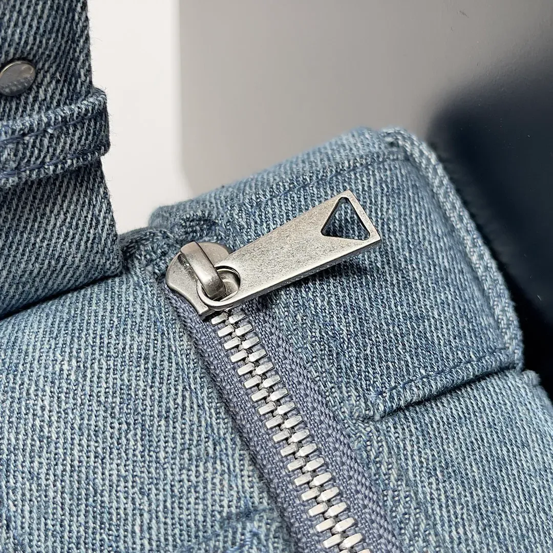 Сумки На Ремне Женские Balenciaga 217854