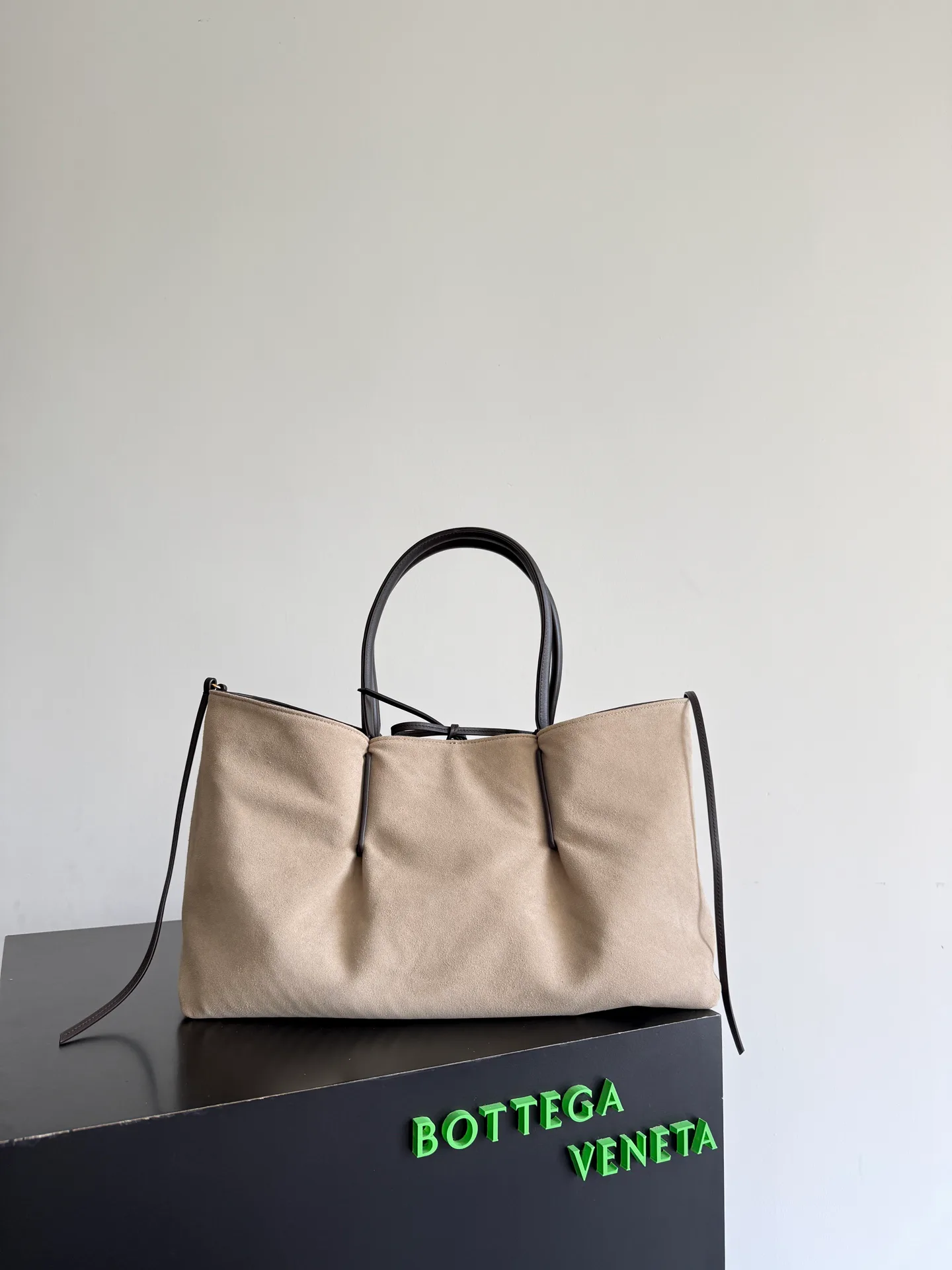 Классические Сумки Женские Bottega Veneta 17533343