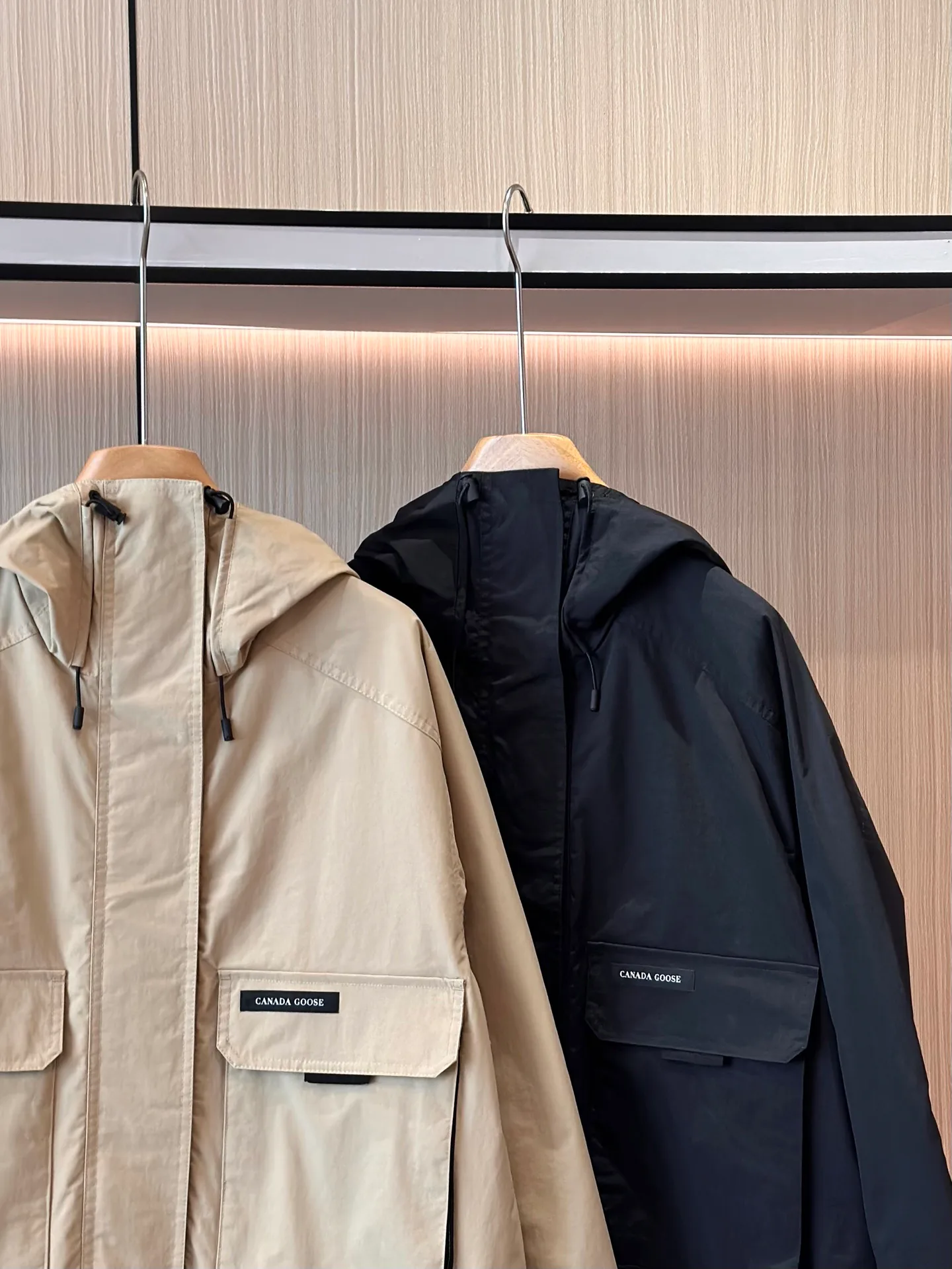 Куртки И Пуховики Женские Canada Goose 18706913