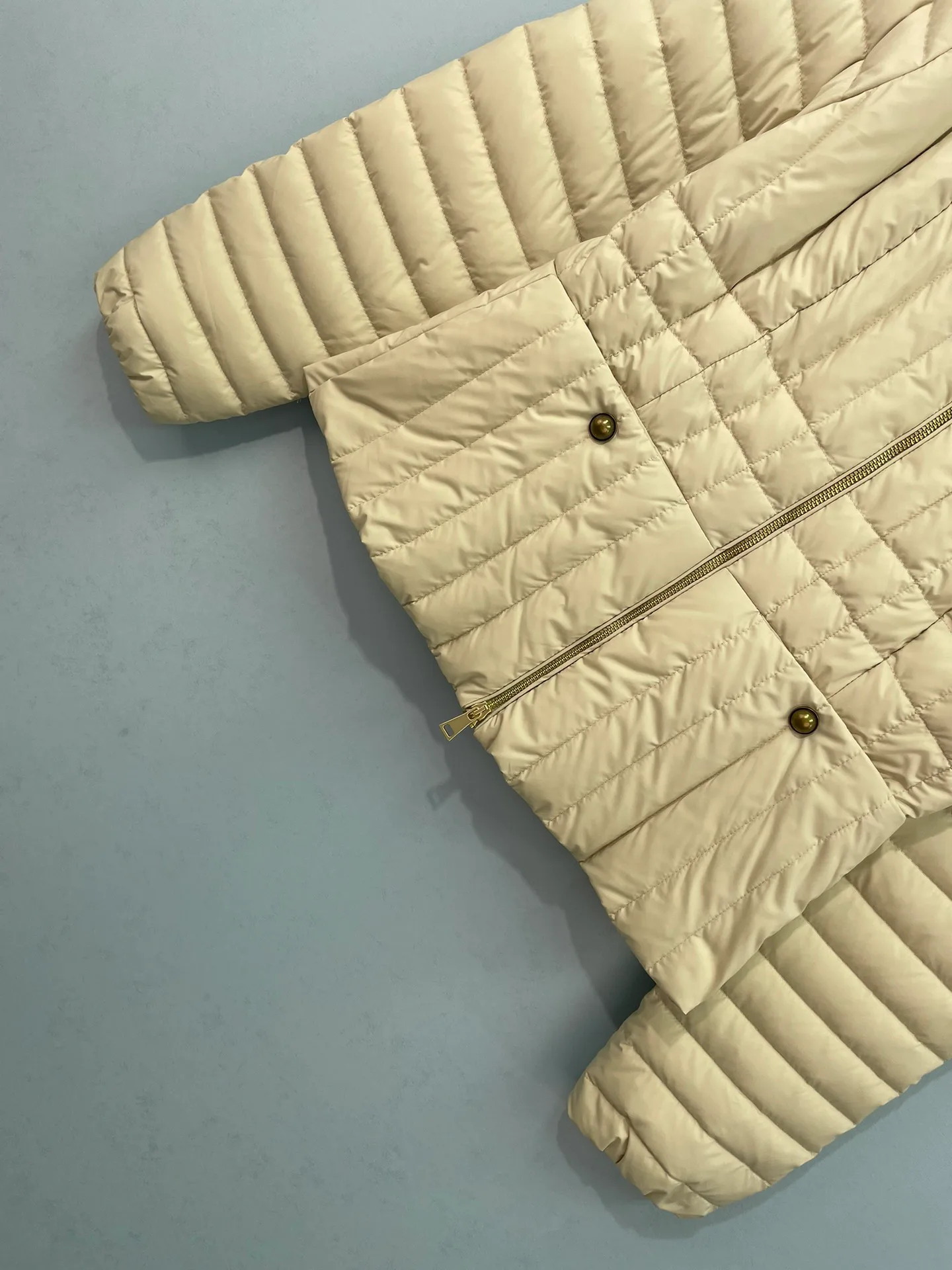Куртки И Пуховики Женские Moncler 18513401