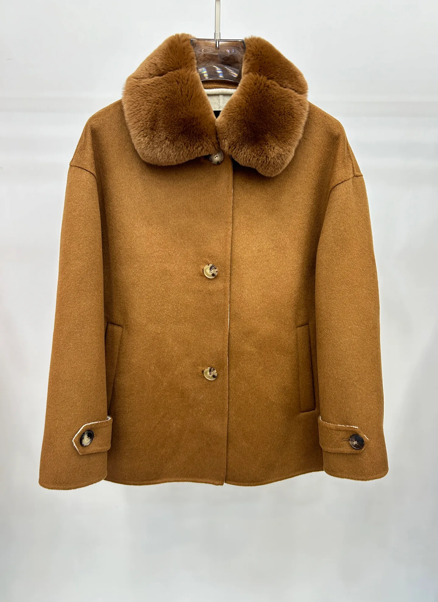 Пальто Женские Loro Piana 18399789