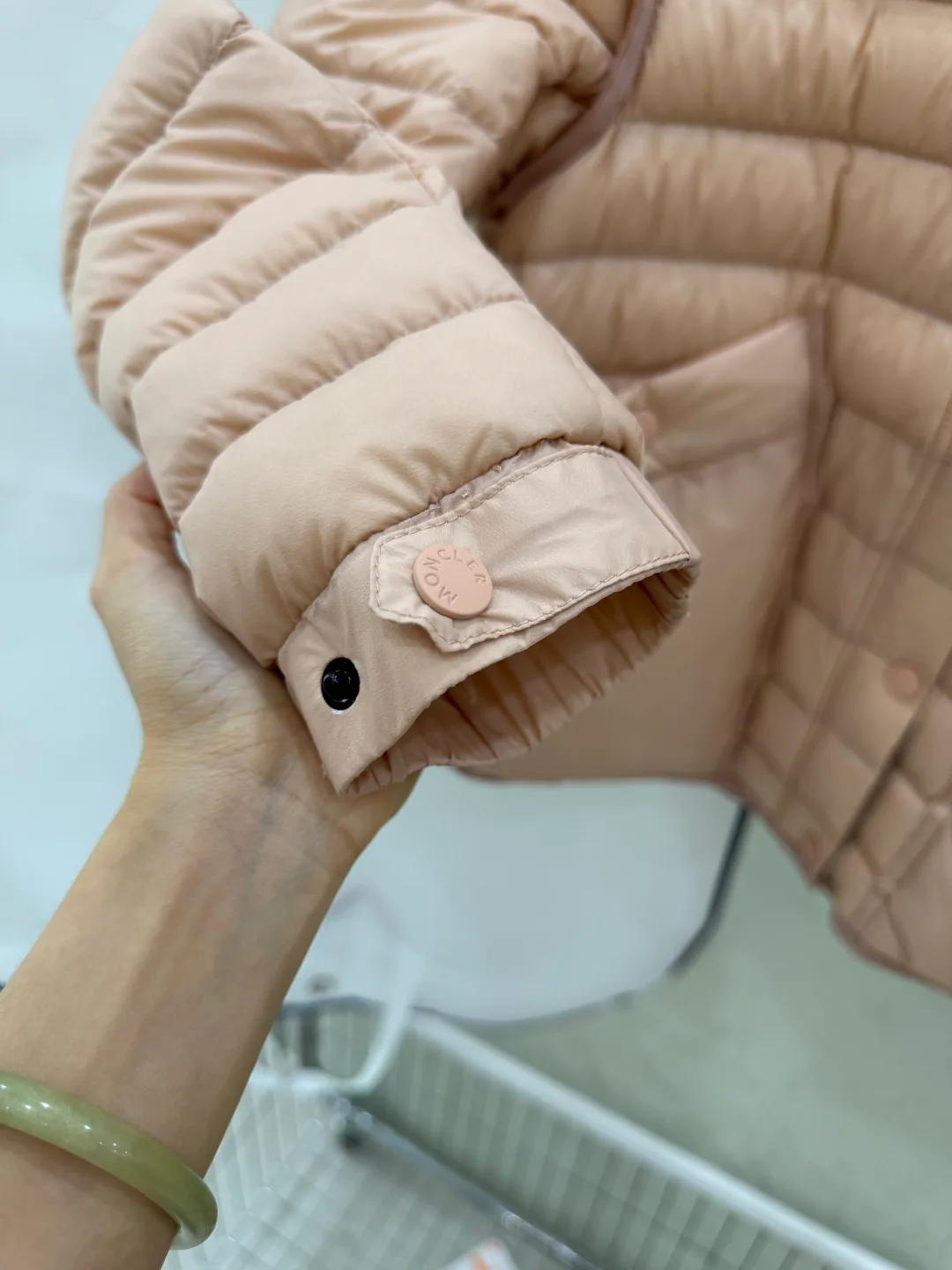 Куртки И Пуховики Женские Moncler 17918895