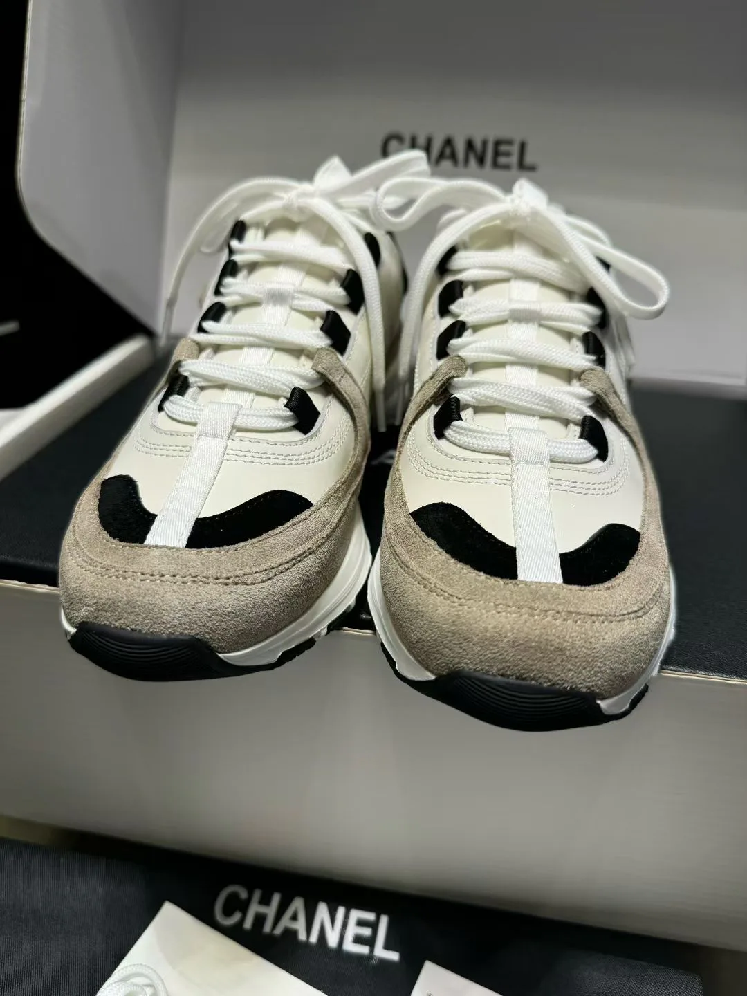 Кроссовки Женские Chanel 11879168