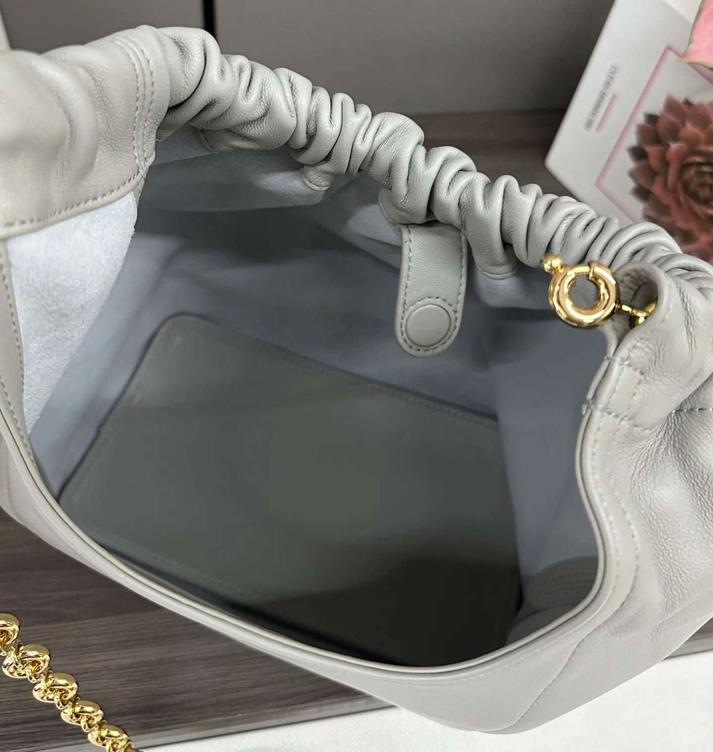 Классические Сумки Женские Loewe 12172493