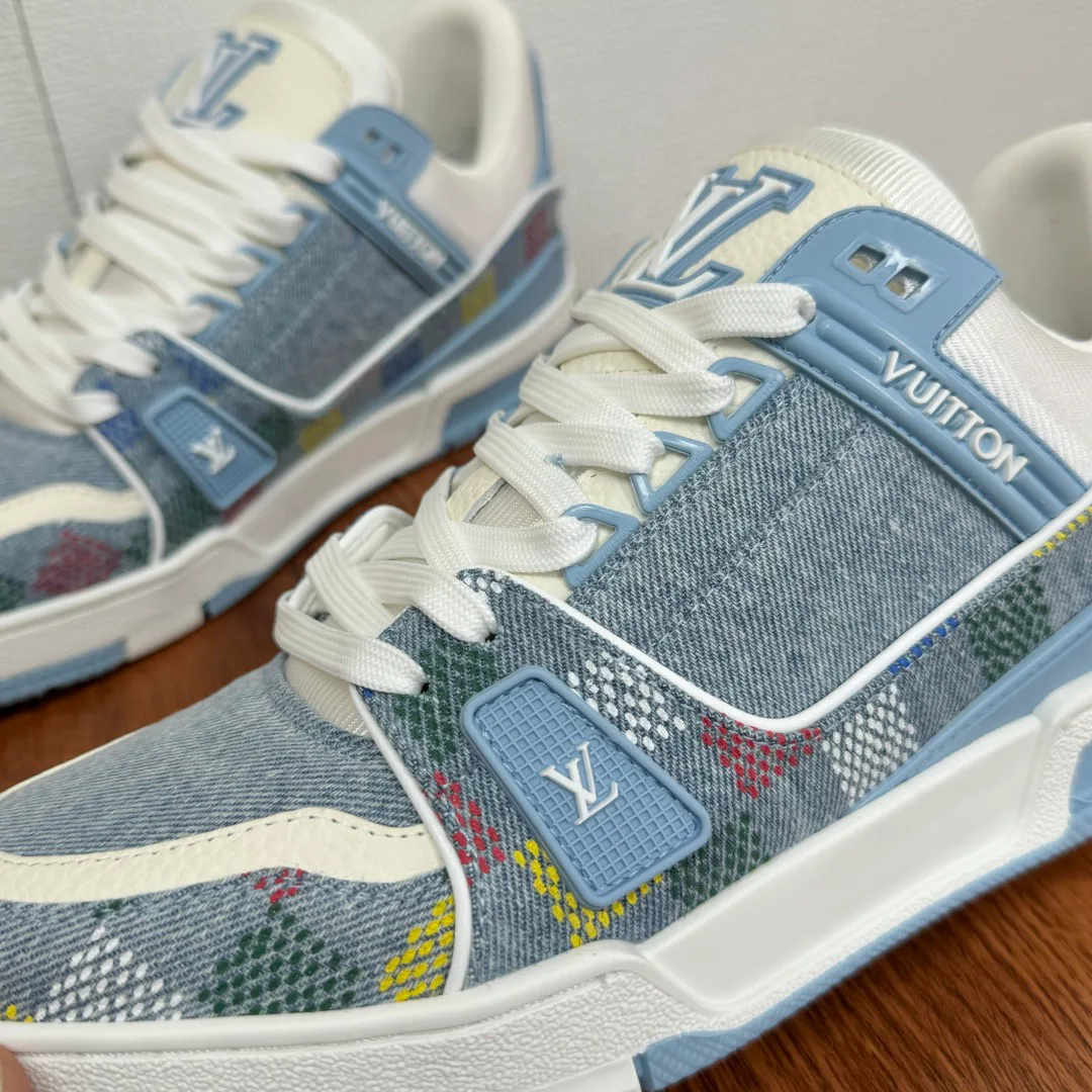 Кроссовки Мужские Louis Vuitton 1032405