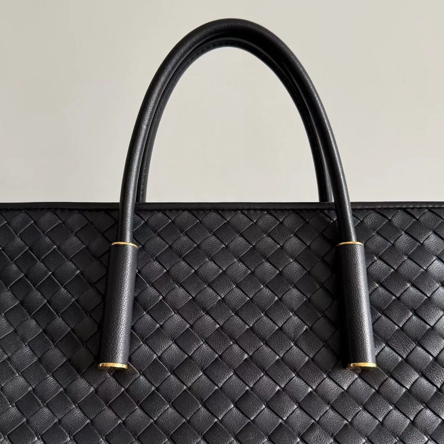 Классические Сумки Женские Bottega Veneta 17973994
