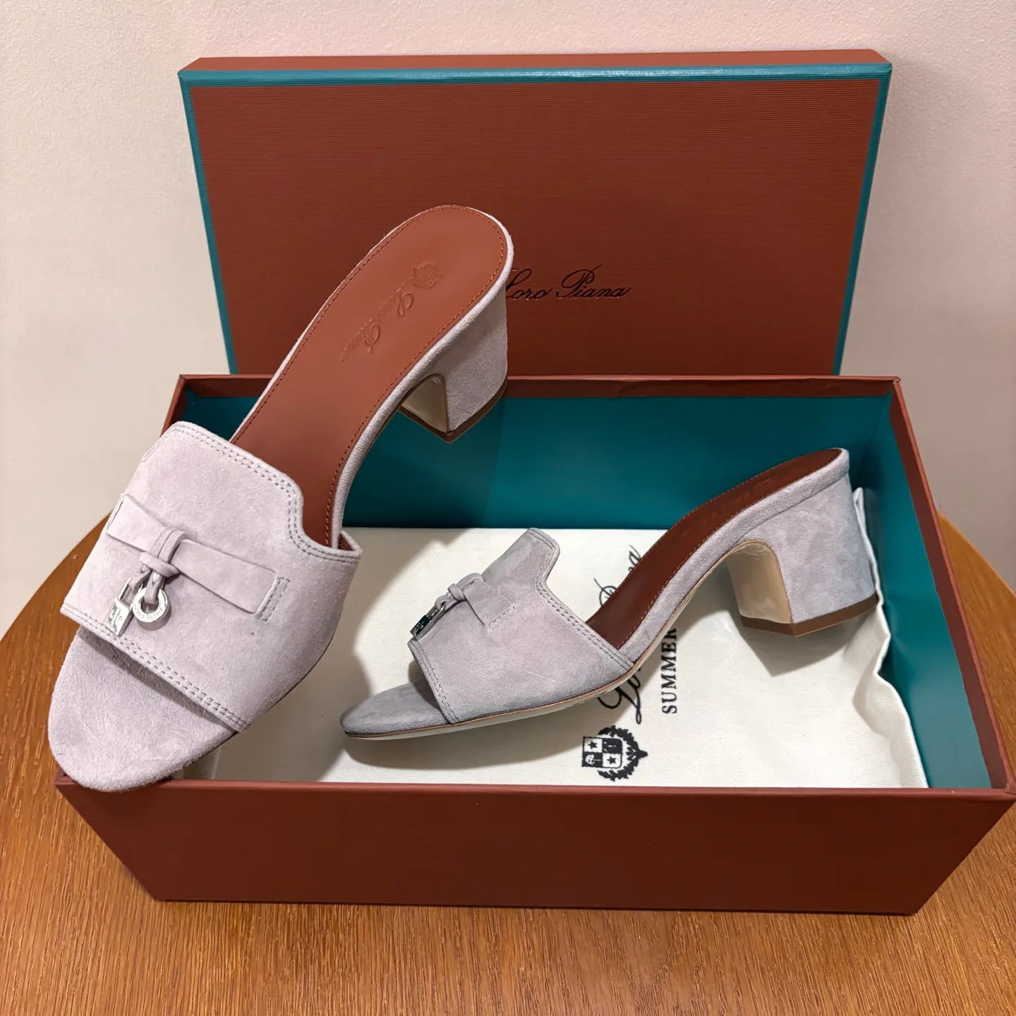 Босоножки Женские Loro Piana 3499315