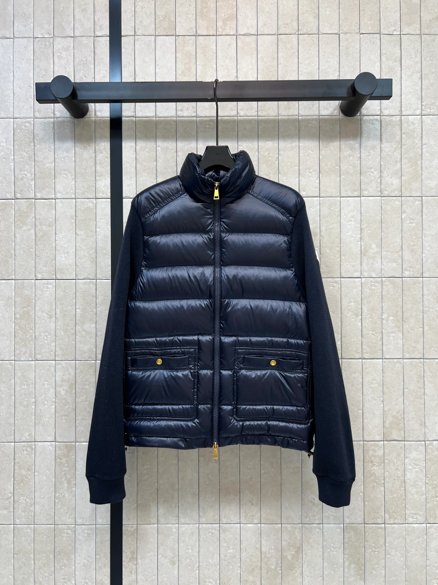 Куртки И Пуховики Женские Moncler 19337216