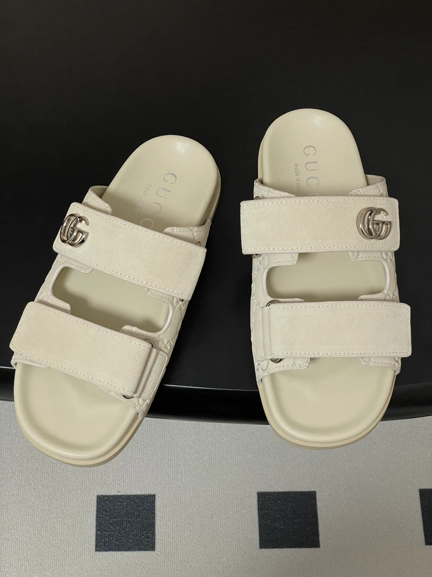 Шлепанцы Женские Gucci 1677117