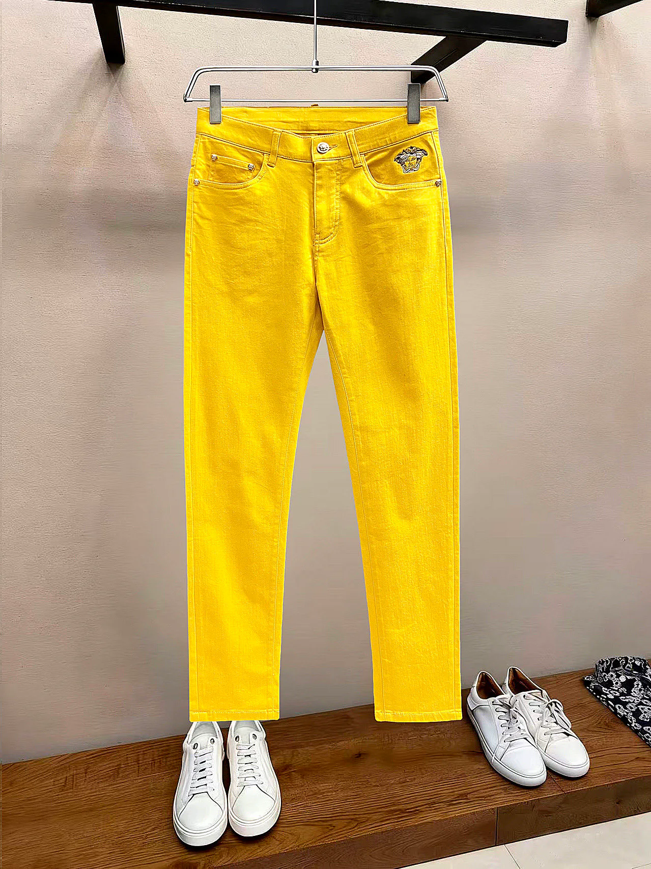 Джинсы Мужские Versace 18097849