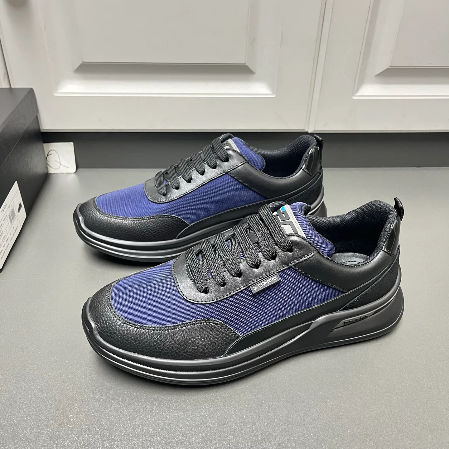 Кроссовки Мужские Prada 13569571