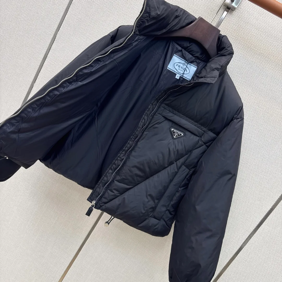 Куртки И Пуховики Женские Prada 18398200