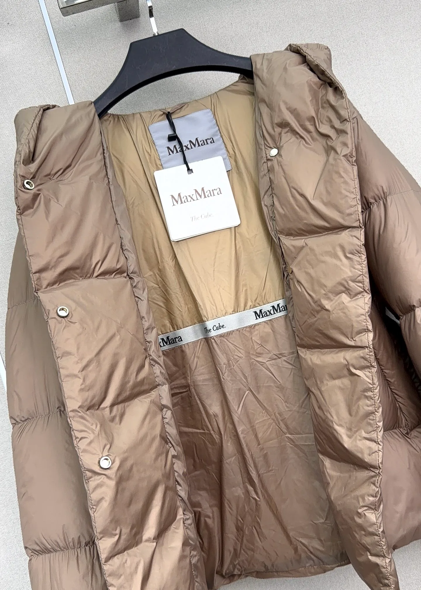 Куртки И Пуховики Женские Max Mara 18407991