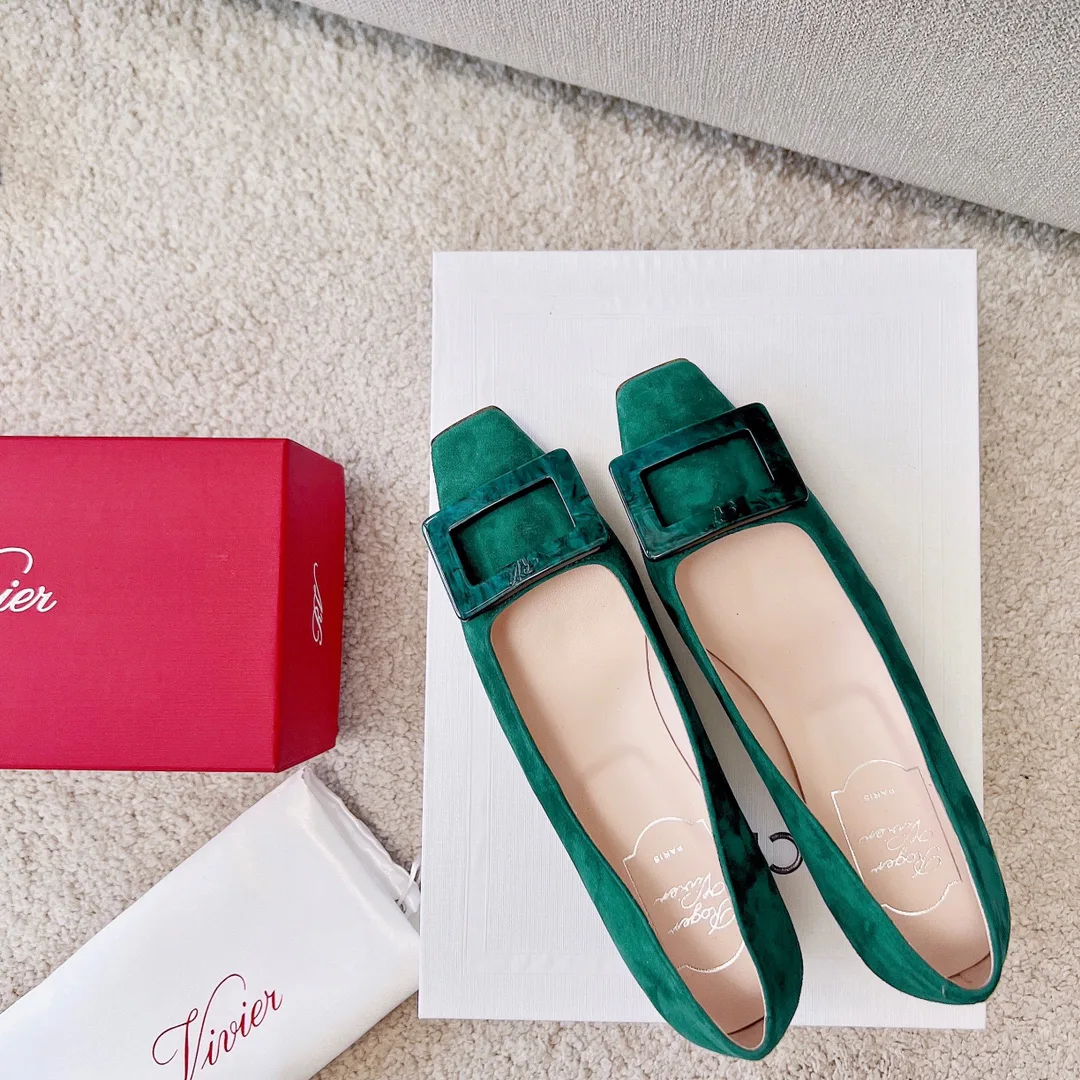 Туфли Женские Roger Vivier 17550739