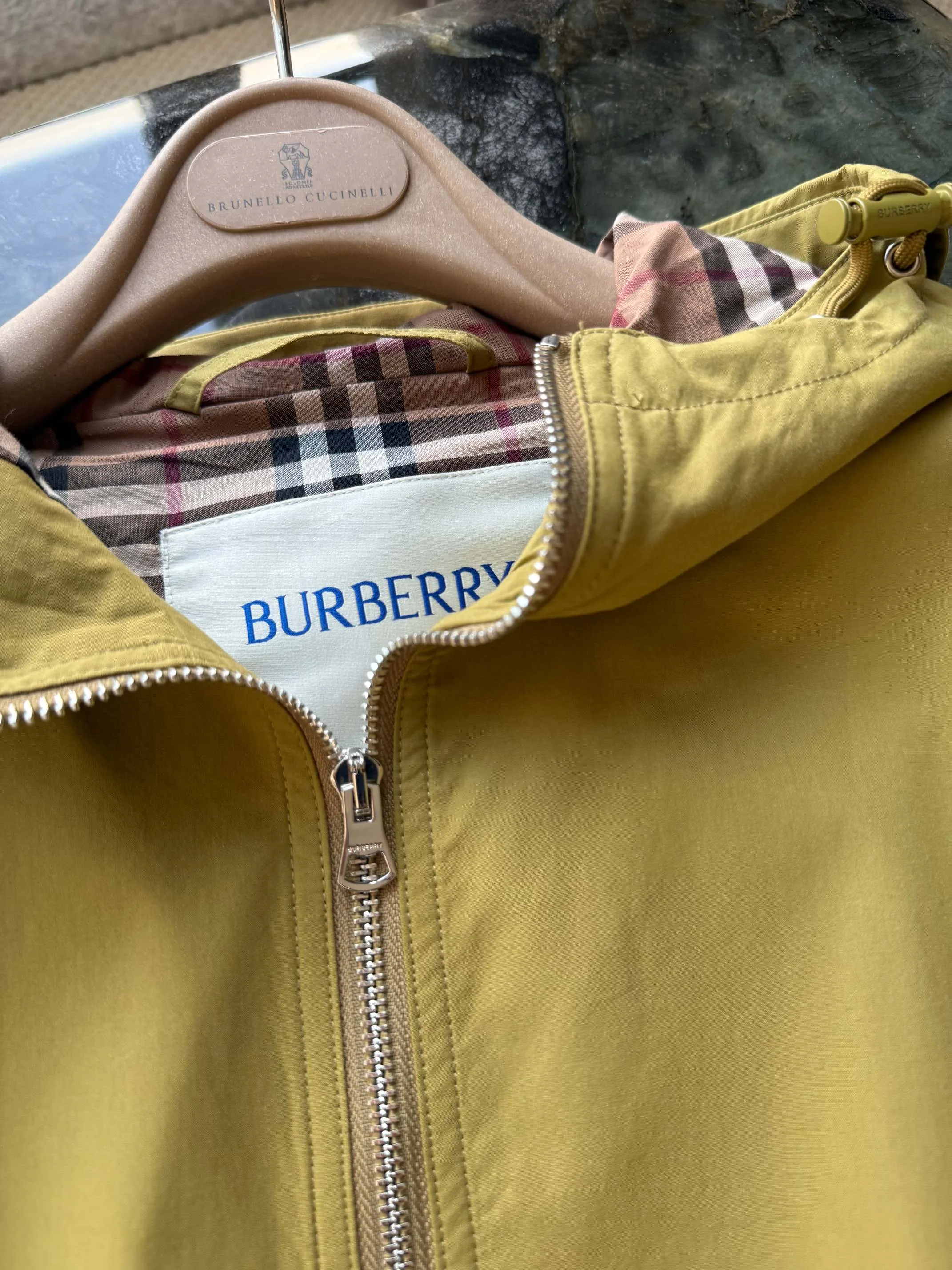 Куртки И Пуховики Женские Burberry 11251410