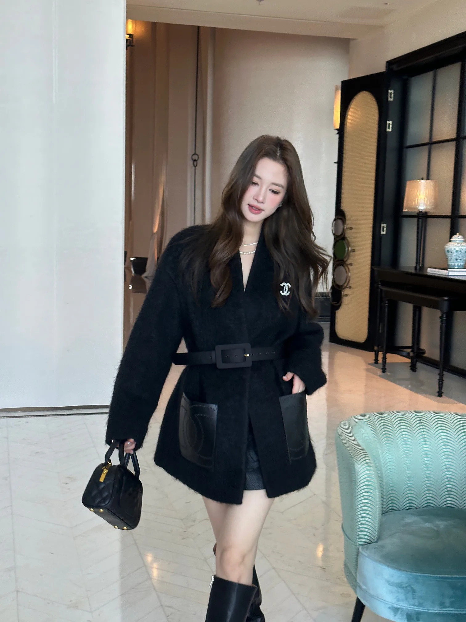 Куртки И Пуховики Женские Chanel 1336874