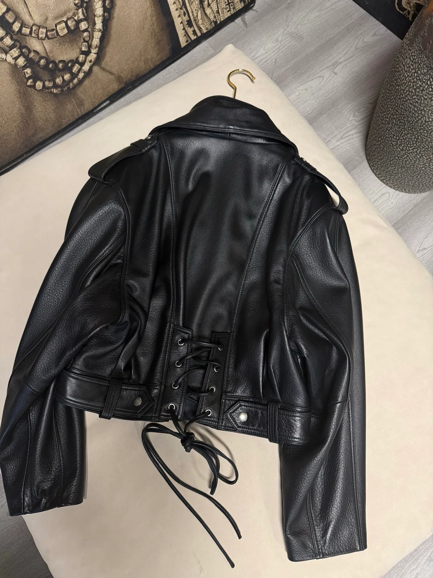 Кожаные Куртки И Дублёнки Женские Saint Laurent 18662228
