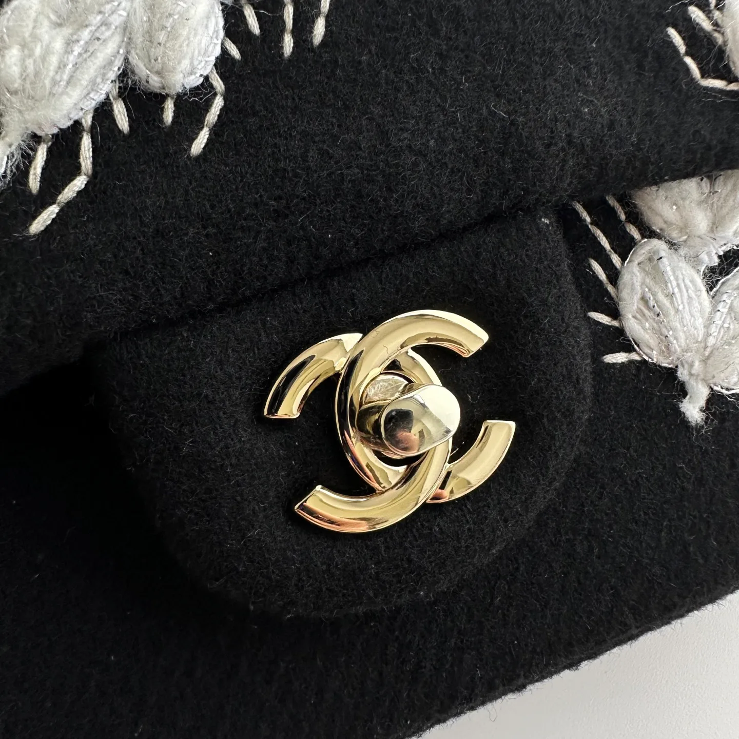 Классические Сумки Женские Chanel 18057954