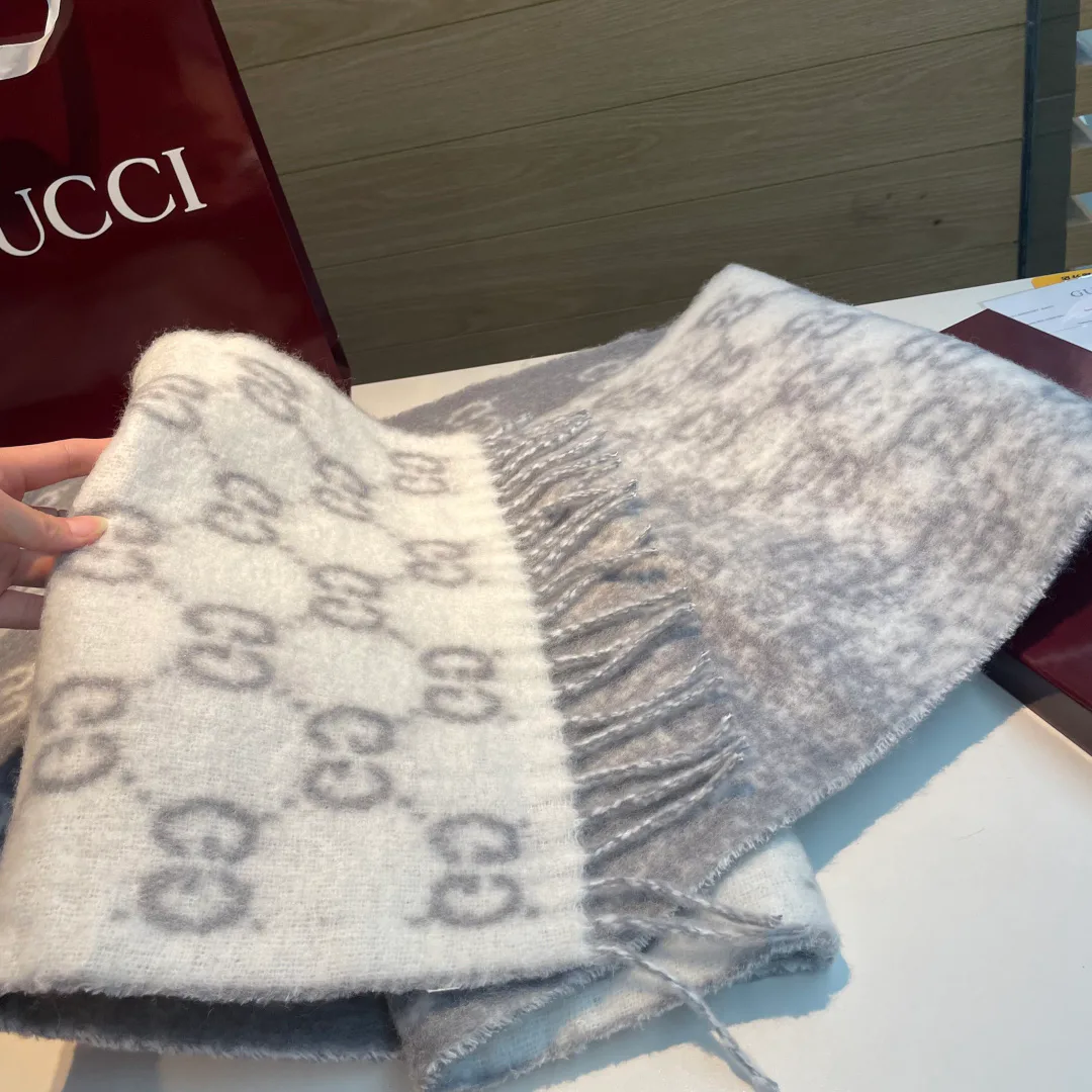 Шарфы Gucci 5073835