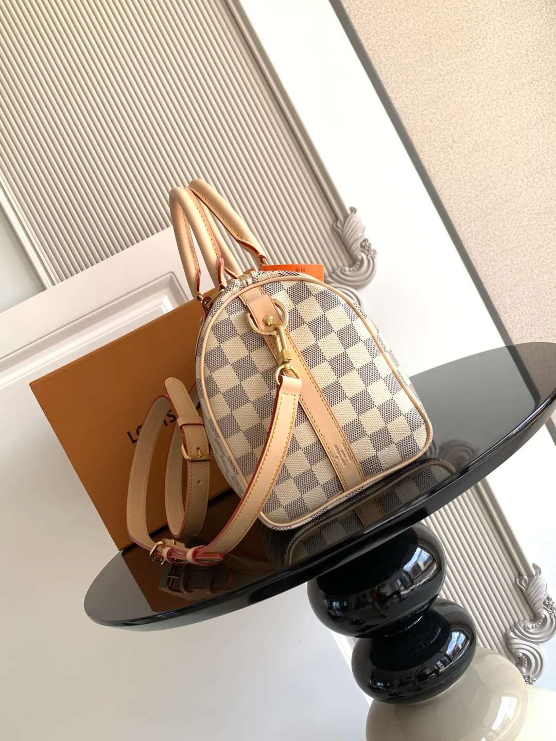 Классические Сумки Женские Louis Vuitton 11869533