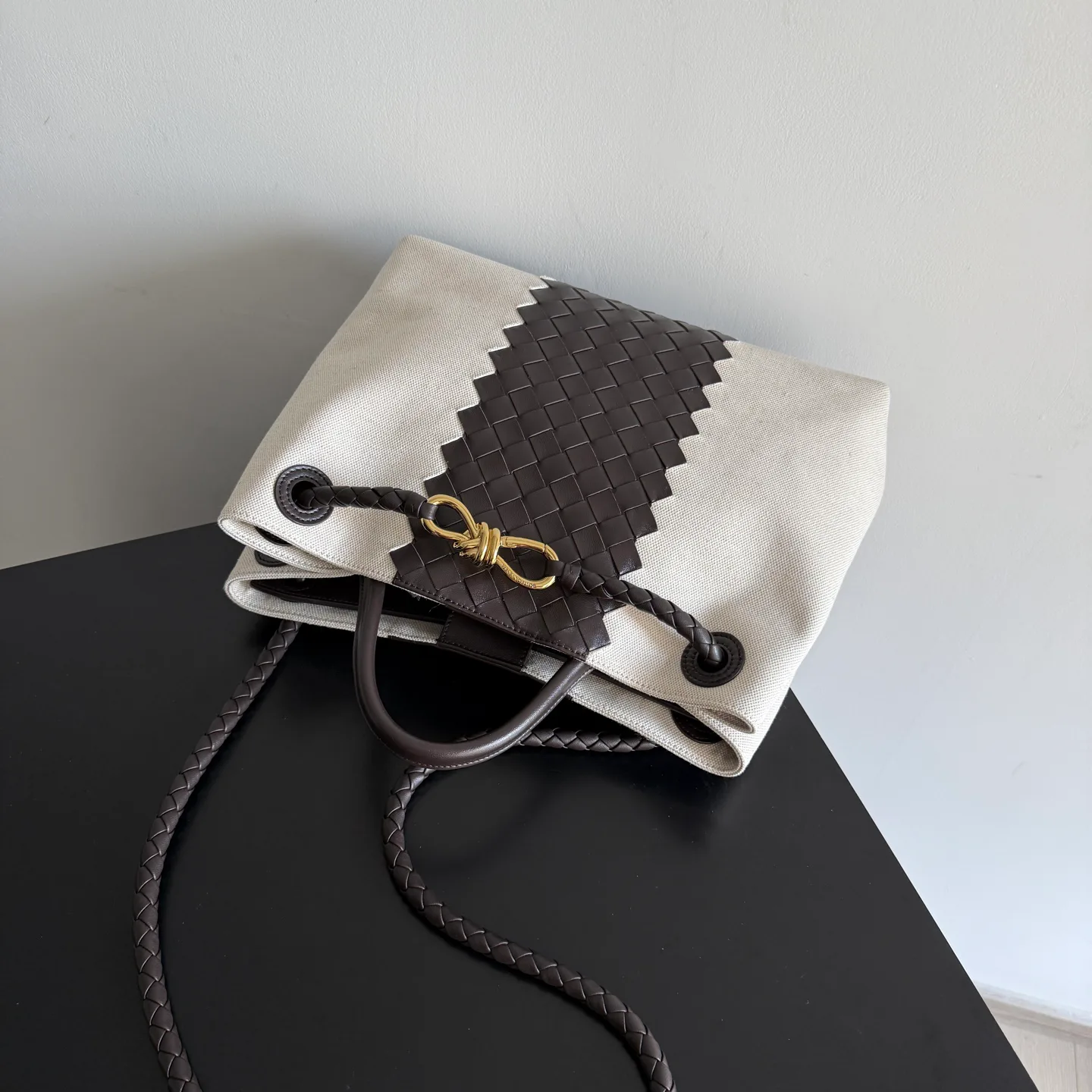Классические Сумки Женские Bottega Veneta 18004875