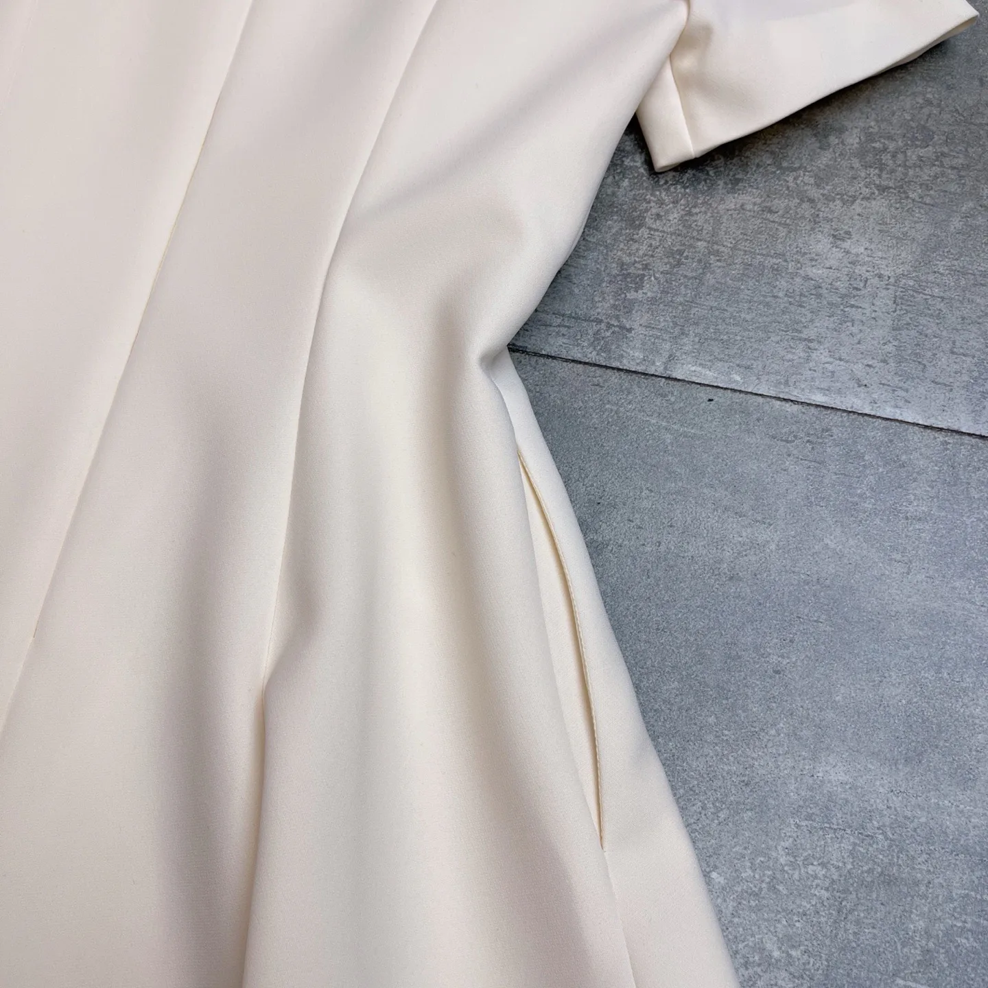 Платья Женские Valentino 11737608