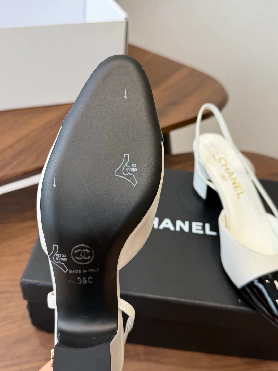 Босоножки Женские Chanel 17364681