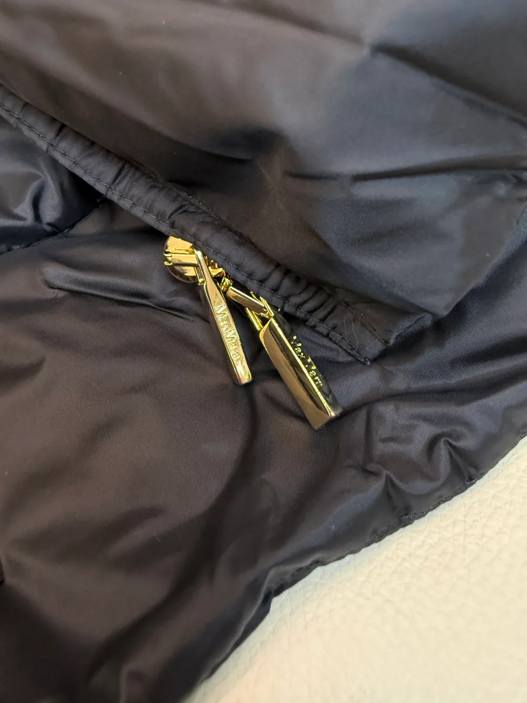 Куртки И Пуховики Женские Max Mara 17917322