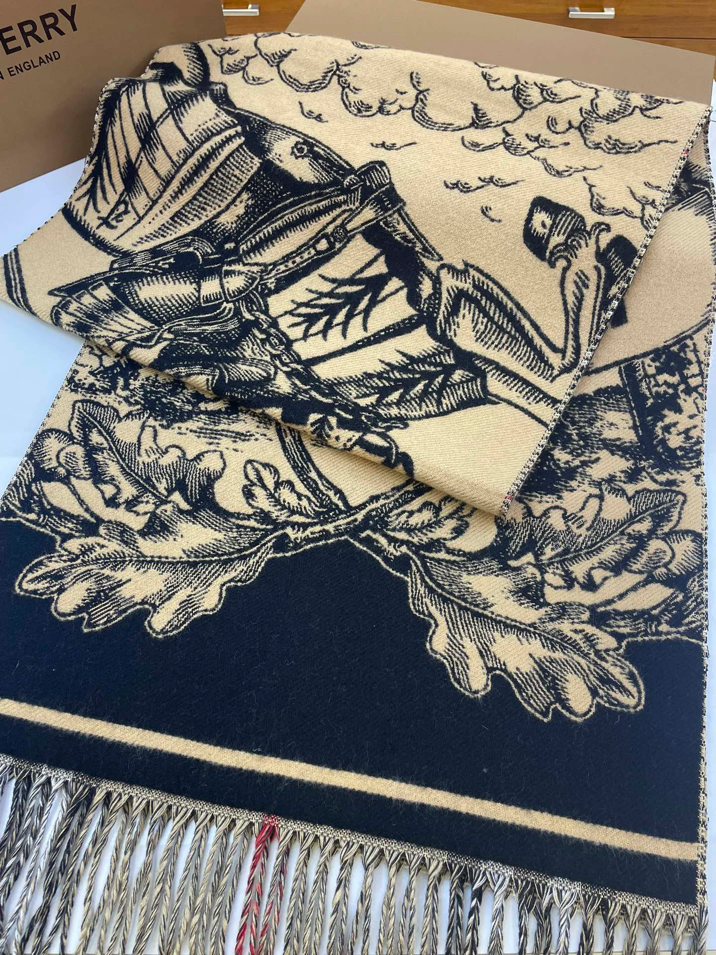 Шарфы Burberry 76725