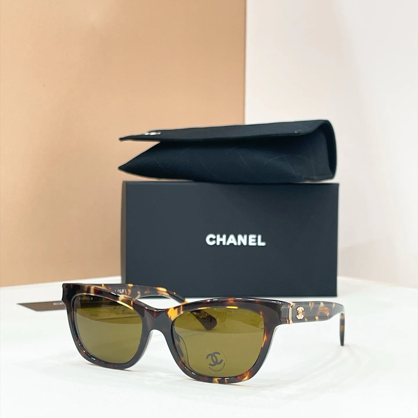 Очки Chanel 17992512