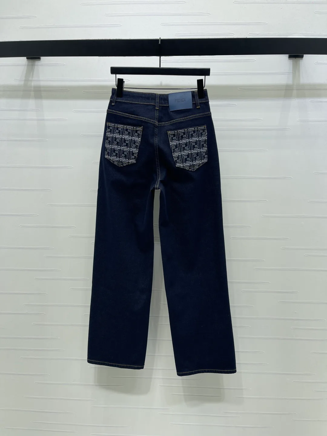 Джинсы Женские Fendi 867625
