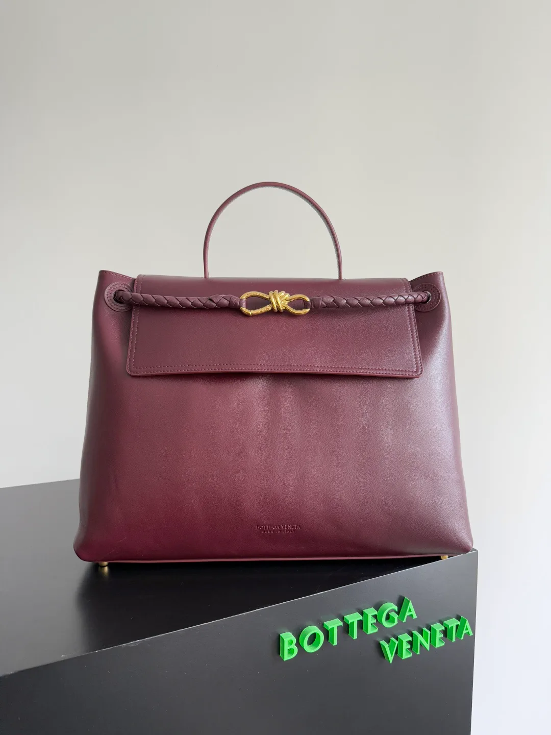 Классические Сумки Женские Bottega Veneta 471436