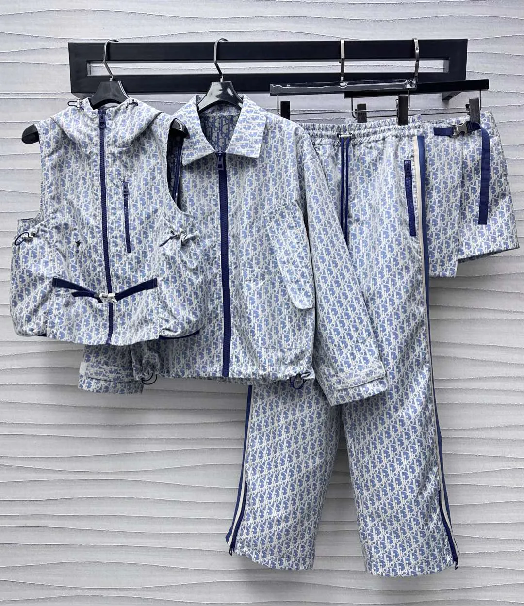 Куртки И Пуховики Женские Christian Dior 796354