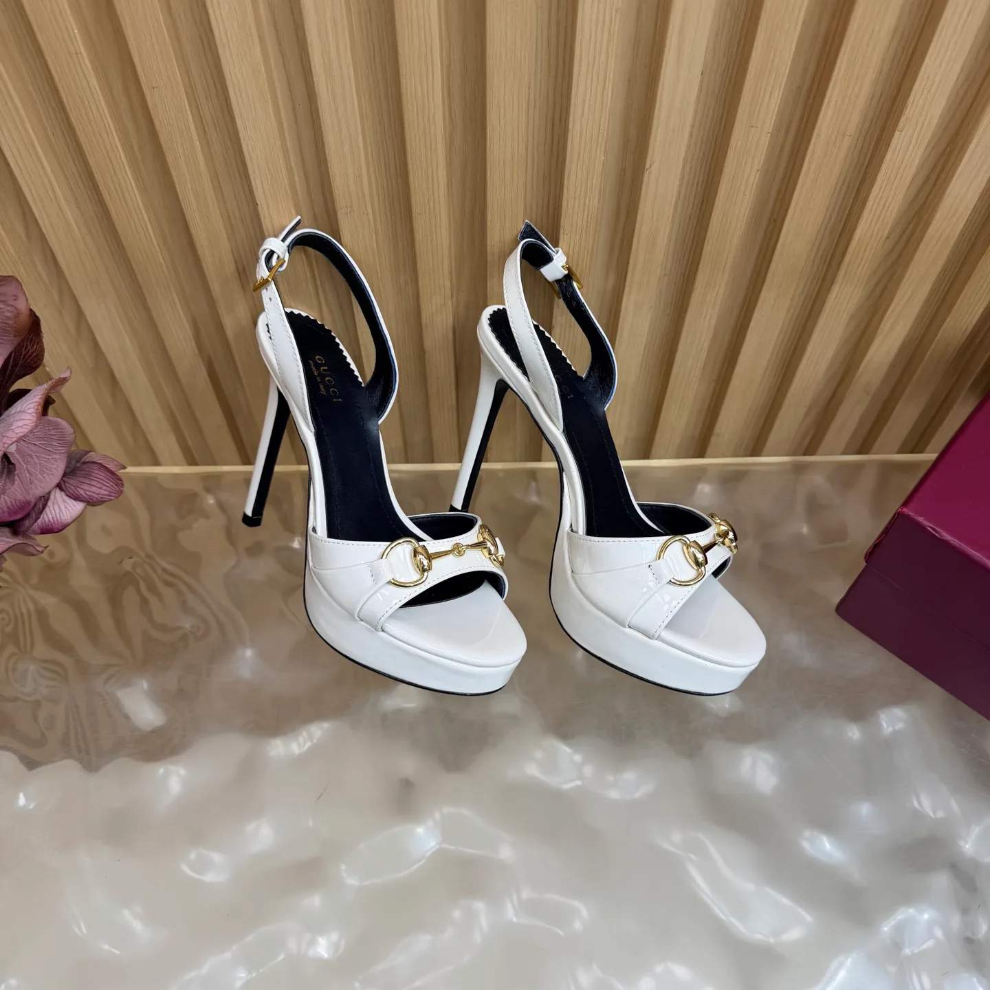 Босоножки Женские Gucci 17448813