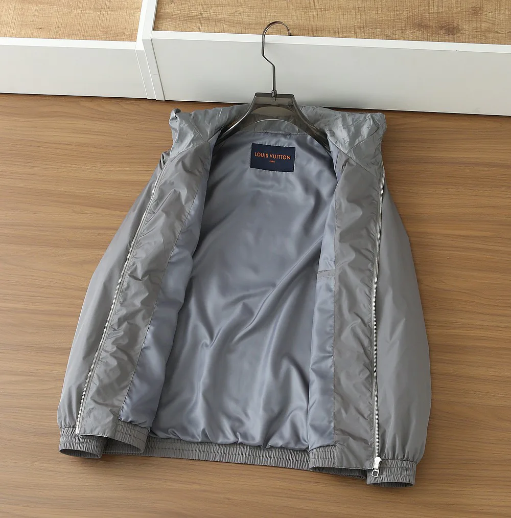 Куртки И Пуховики Мужские Louis Vuitton 9949815