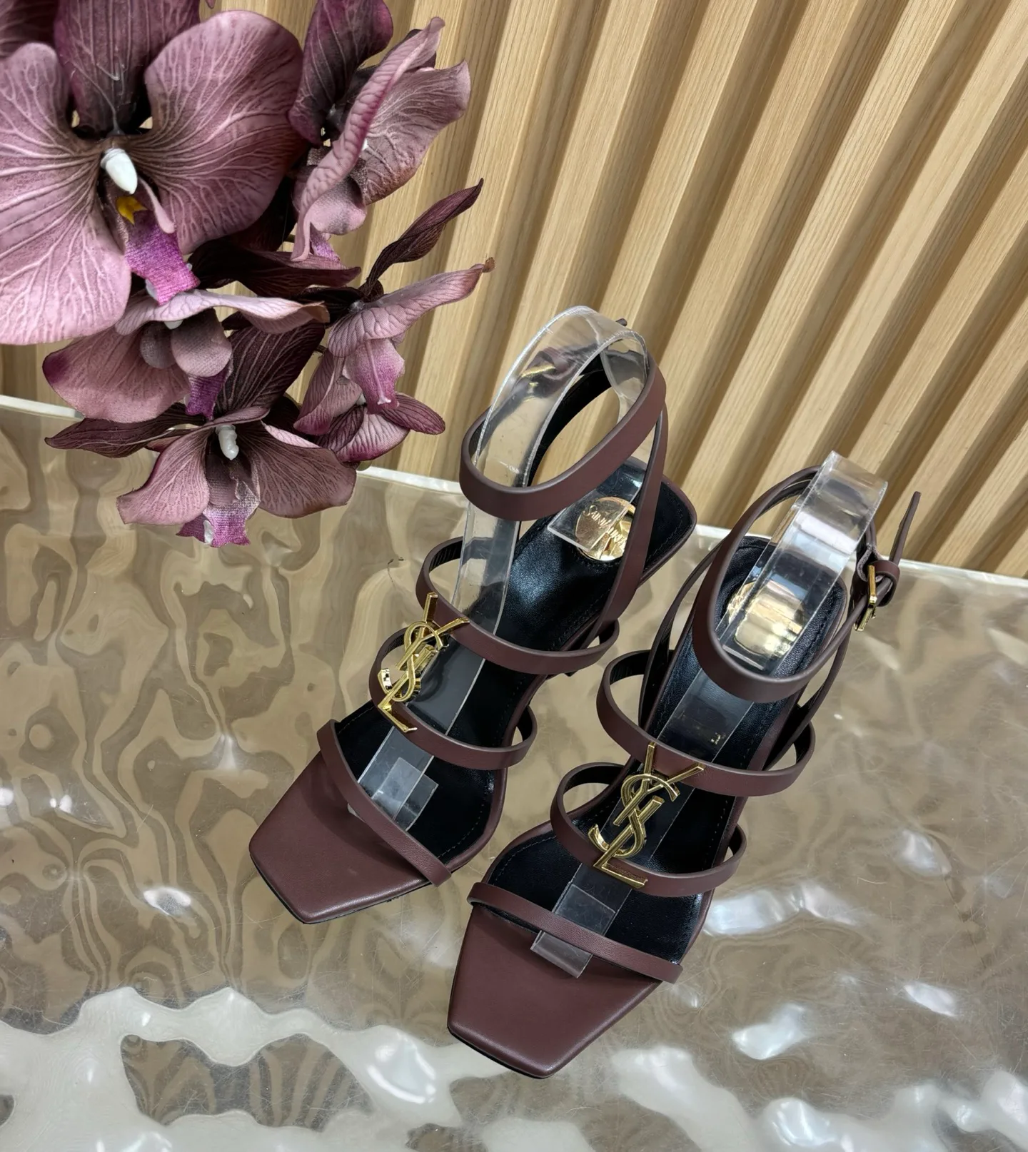 Босоножки Женские Saint Laurent 11490752