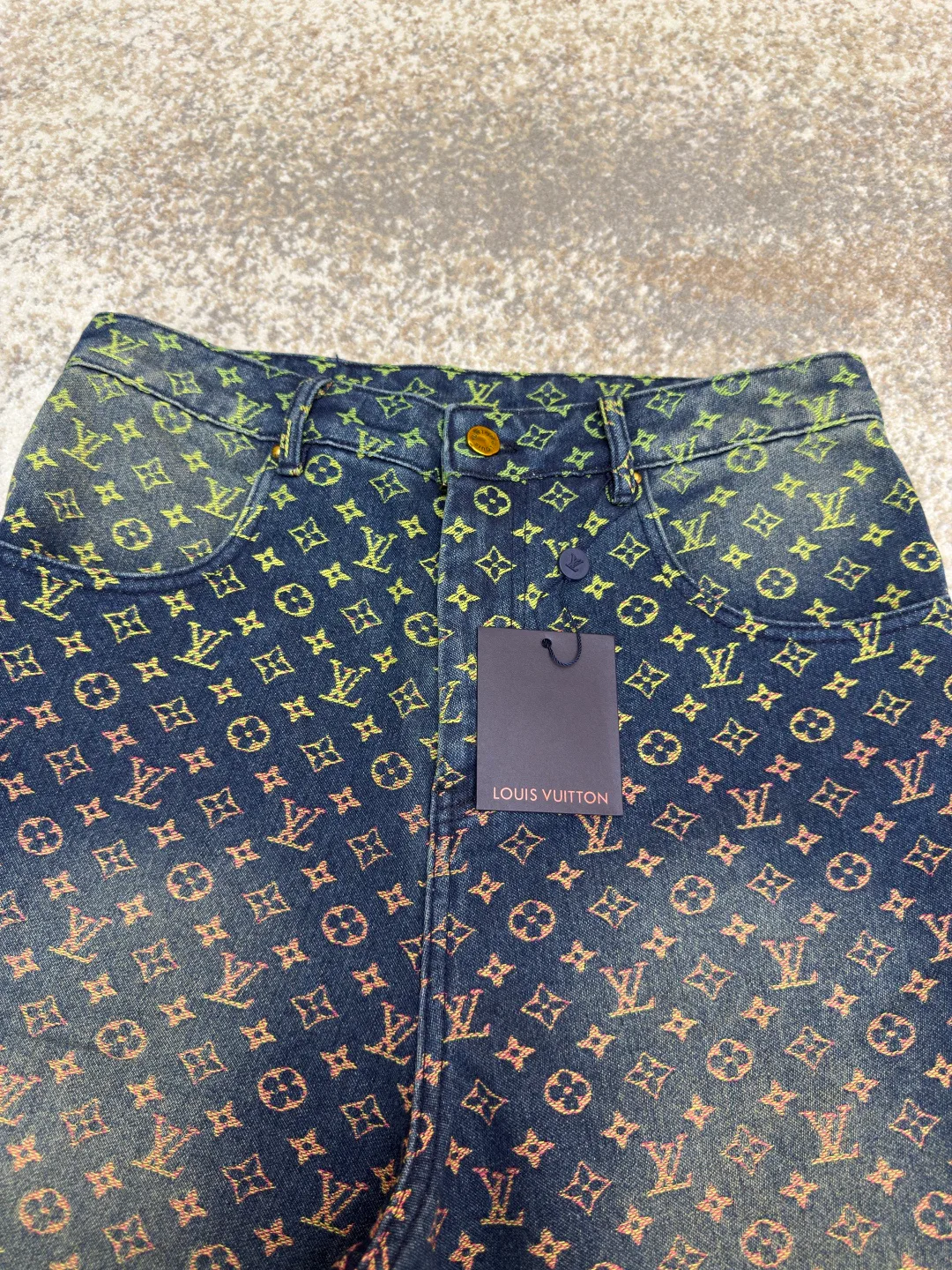 Шорты Мужские Louis Vuitton 8973431