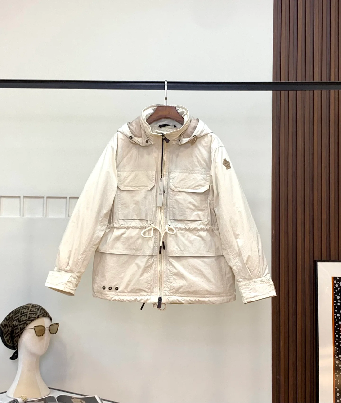 Куртки И Пуховики Женские Moncler 1181105