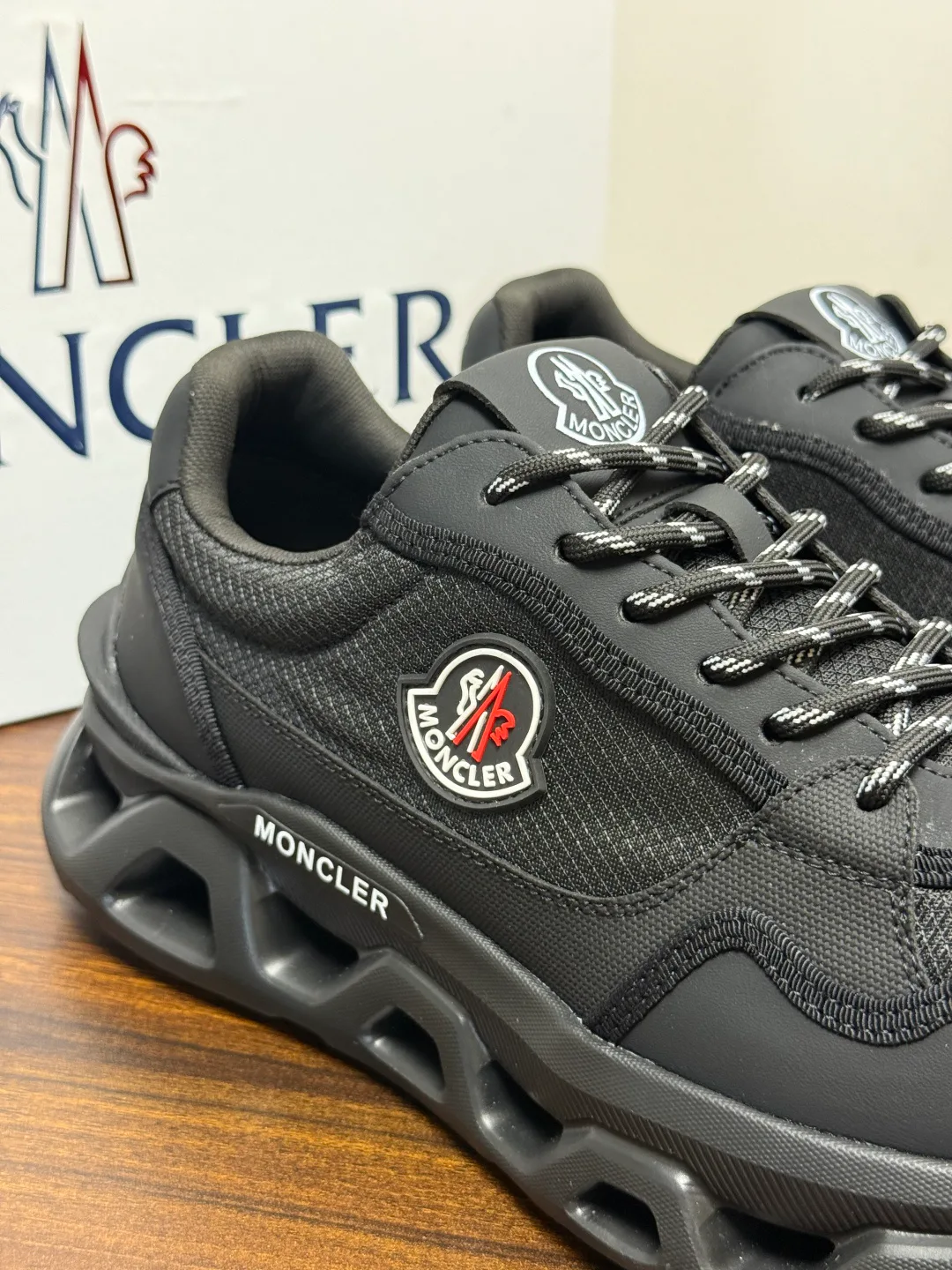 Кроссовки Мужские Moncler 19401691