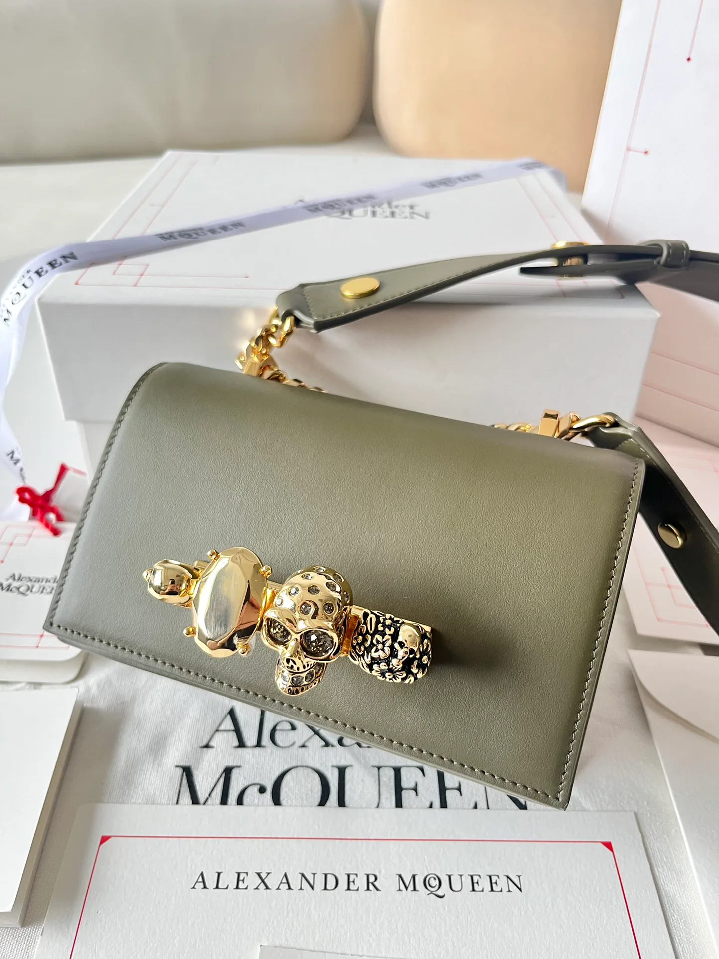 Классические Сумки Женские Alexander Mcqueen 11533071